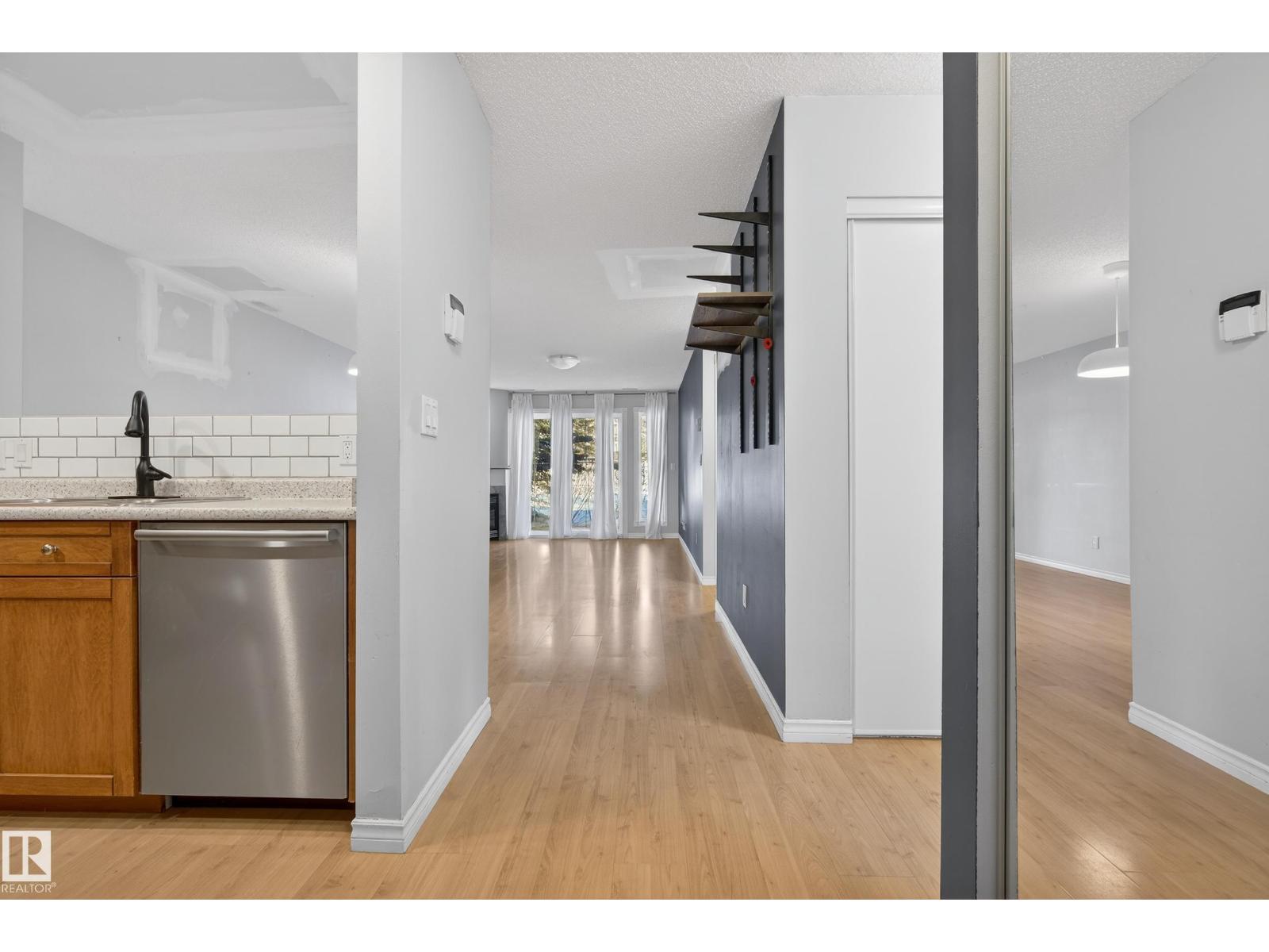 #101 12110 106 Av Nw, Edmonton, Alberta  T5N 4R9 - Photo 6 - E4470122