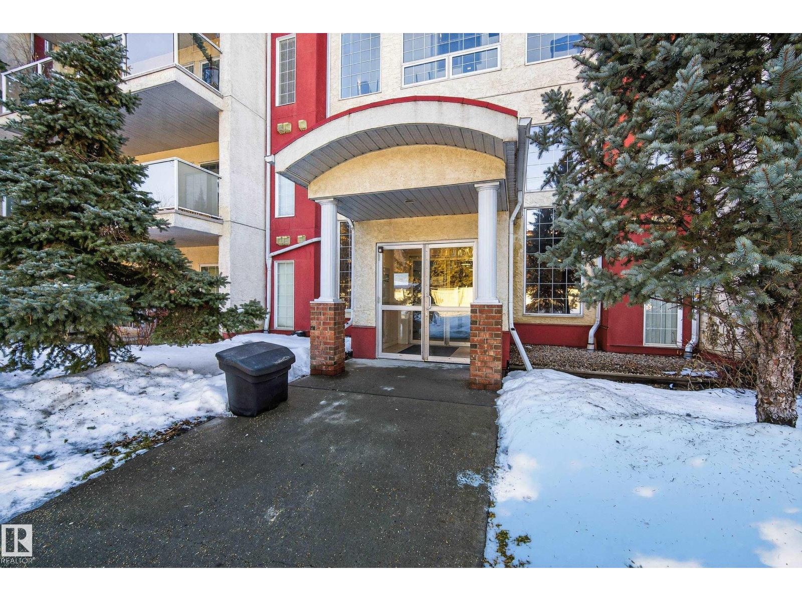 #101 12110 106 Av Nw, Edmonton, Alberta  T5N 4R9 - Photo 2 - E4470122