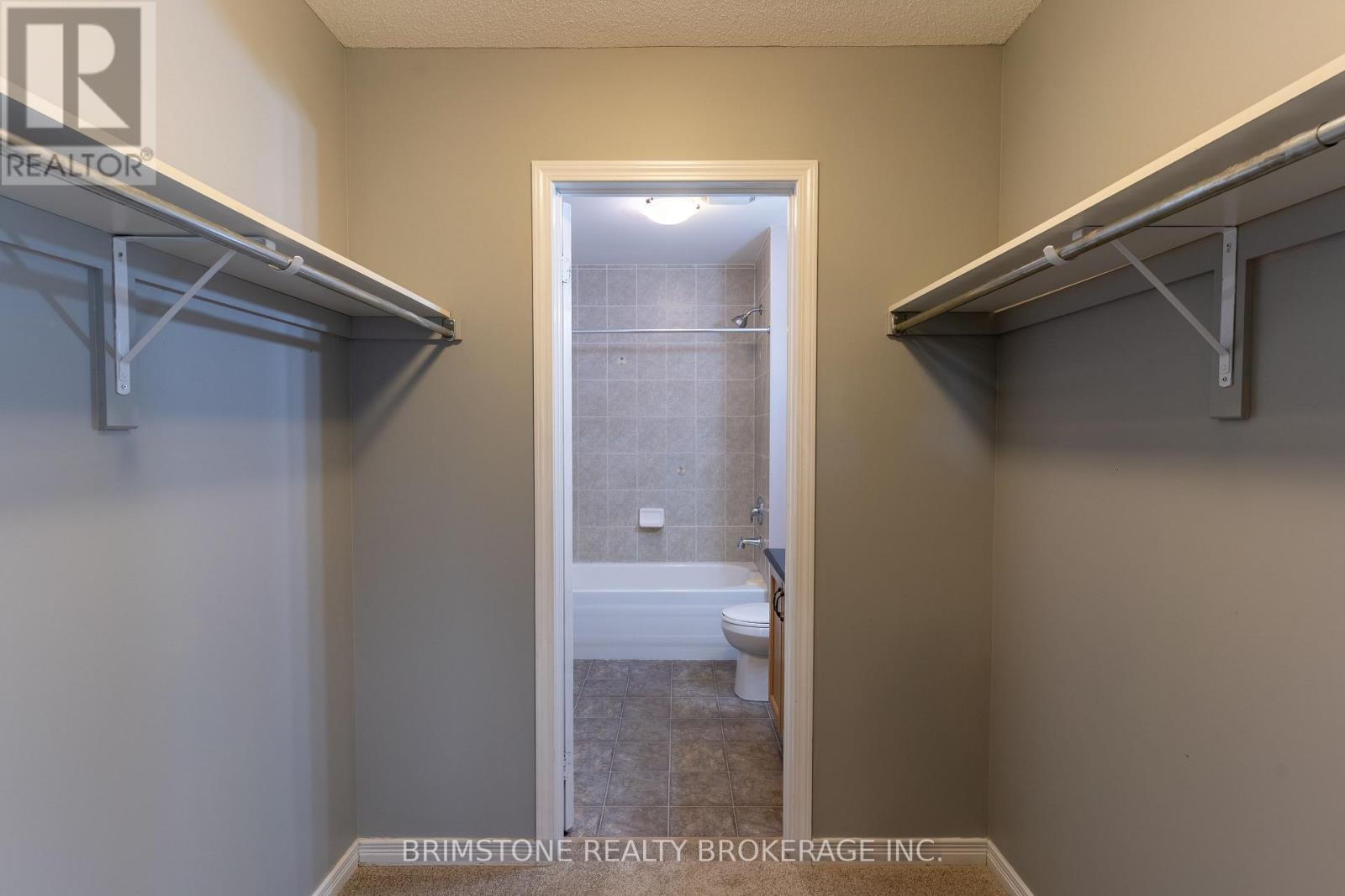 #33 / #34 - 175 Stanley Street, Barrie (East Bayfield), Ontario  L4M 0G2 - Photo 30 - S12699310