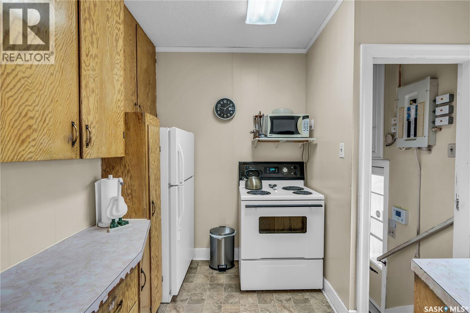 1262 103rd Street, North Battleford, Saskatchewan  S9A 1K8 - Photo 11 - SK026878