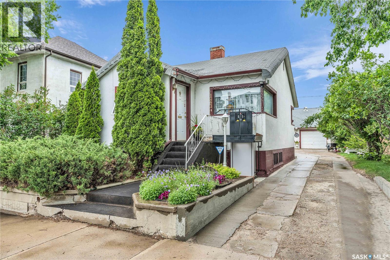 1262 103rd Street, North Battleford, Saskatchewan  S9A 1K8 - Photo 2 - SK026878