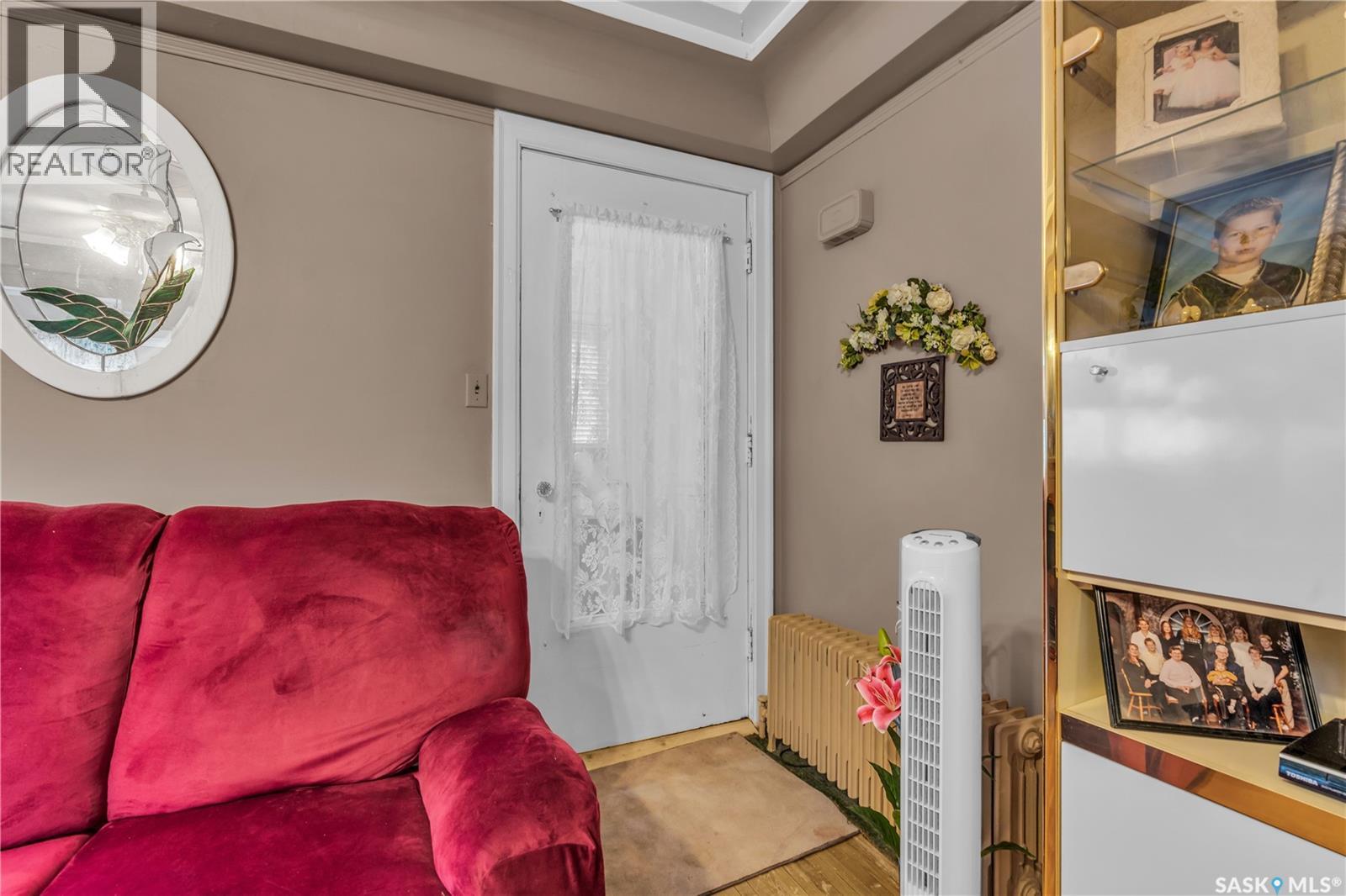 1262 103rd Street, North Battleford, Saskatchewan  S9A 1K8 - Photo 3 - SK026878