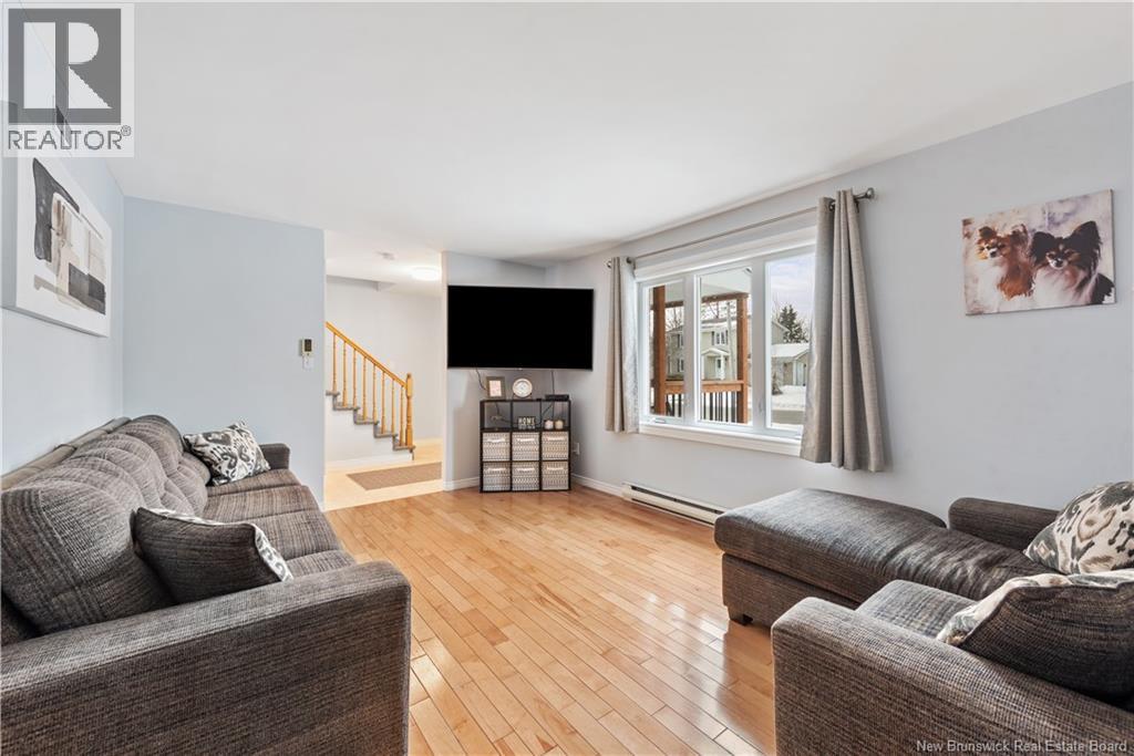 19 Bridlewood Way, Moncton, New Brunswick  E1G 2H2 - Photo 2 - NB132193