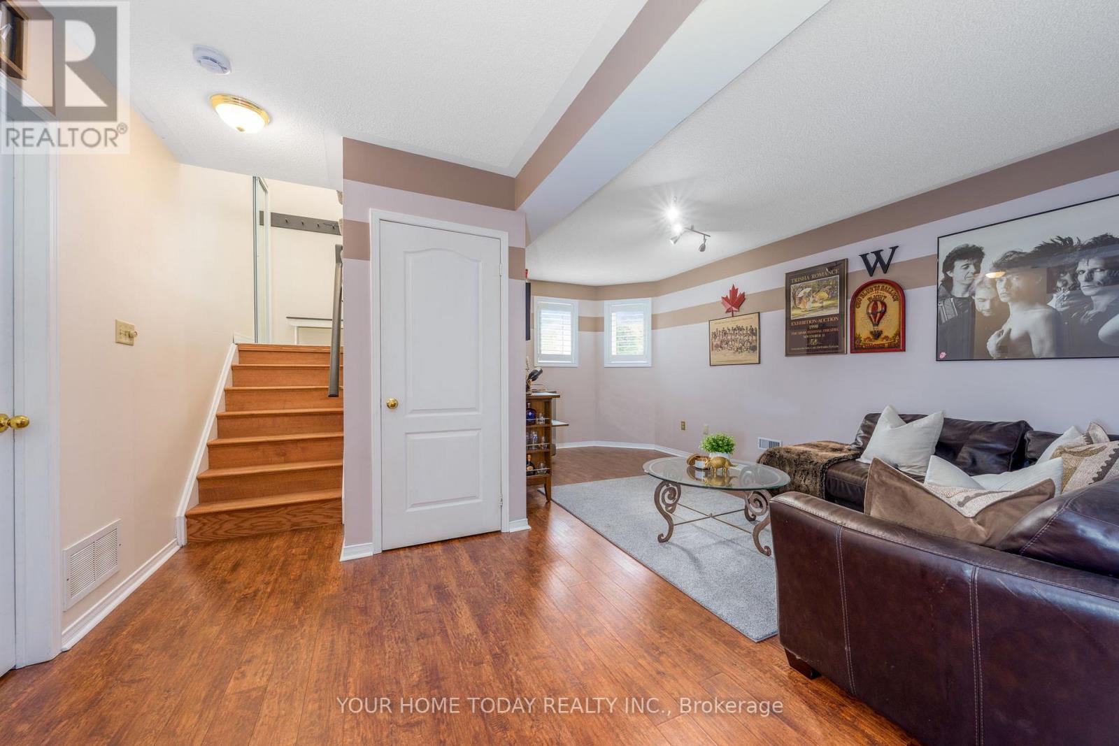 78 Harley Avenue, Halton Hills, Ontario  L7G 5R8 - Photo 27 - W12699314