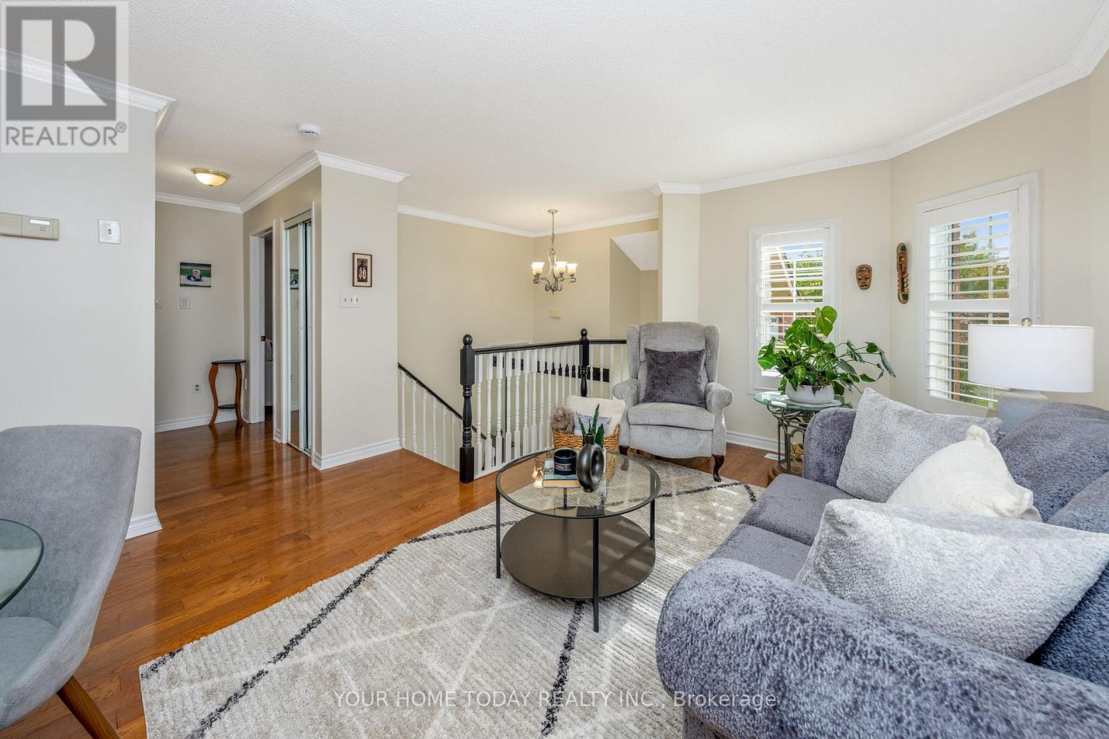 78 Harley Avenue, Halton Hills, Ontario  L7G 5R8 - Photo 8 - W12699314