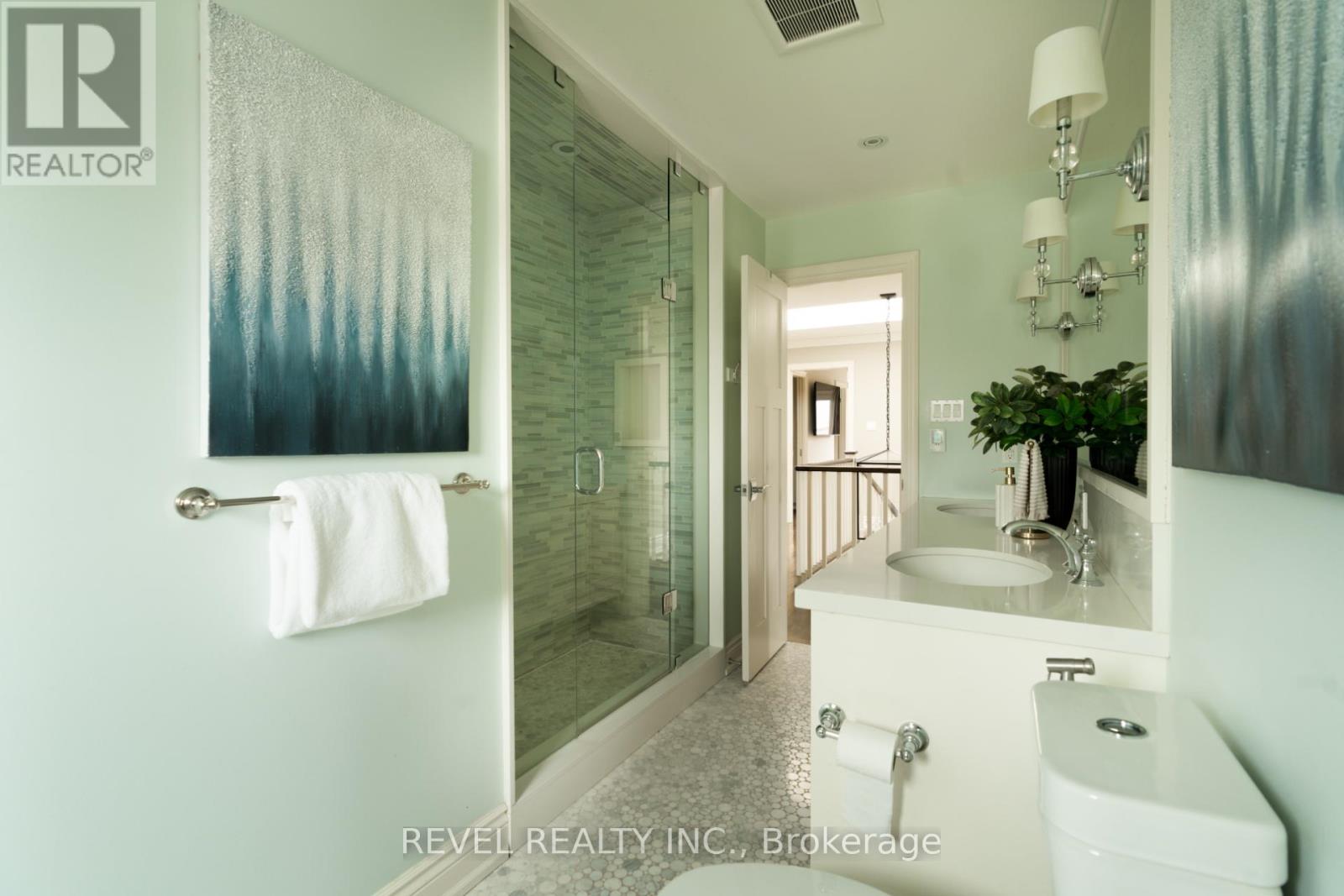 2192 Oakmead Boulevard, Oakville, Ontario  L6H 6B4 - Photo 15 - W12699318