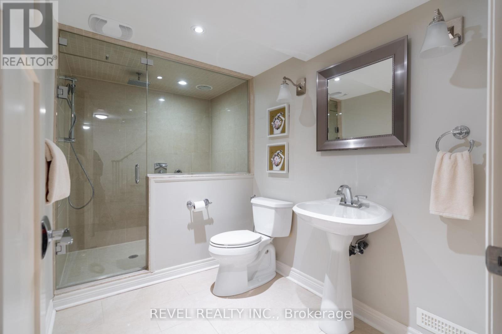 2192 Oakmead Boulevard, Oakville, Ontario  L6H 6B4 - Photo 26 - W12699318