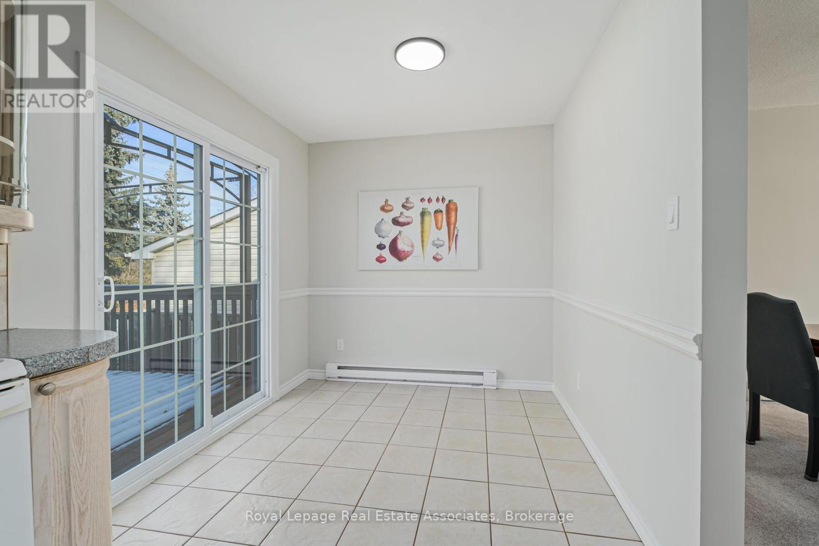 358 Mcnabb Crescent, Milton, Ontario  L9T 3G2 - Photo 18 - W12699370