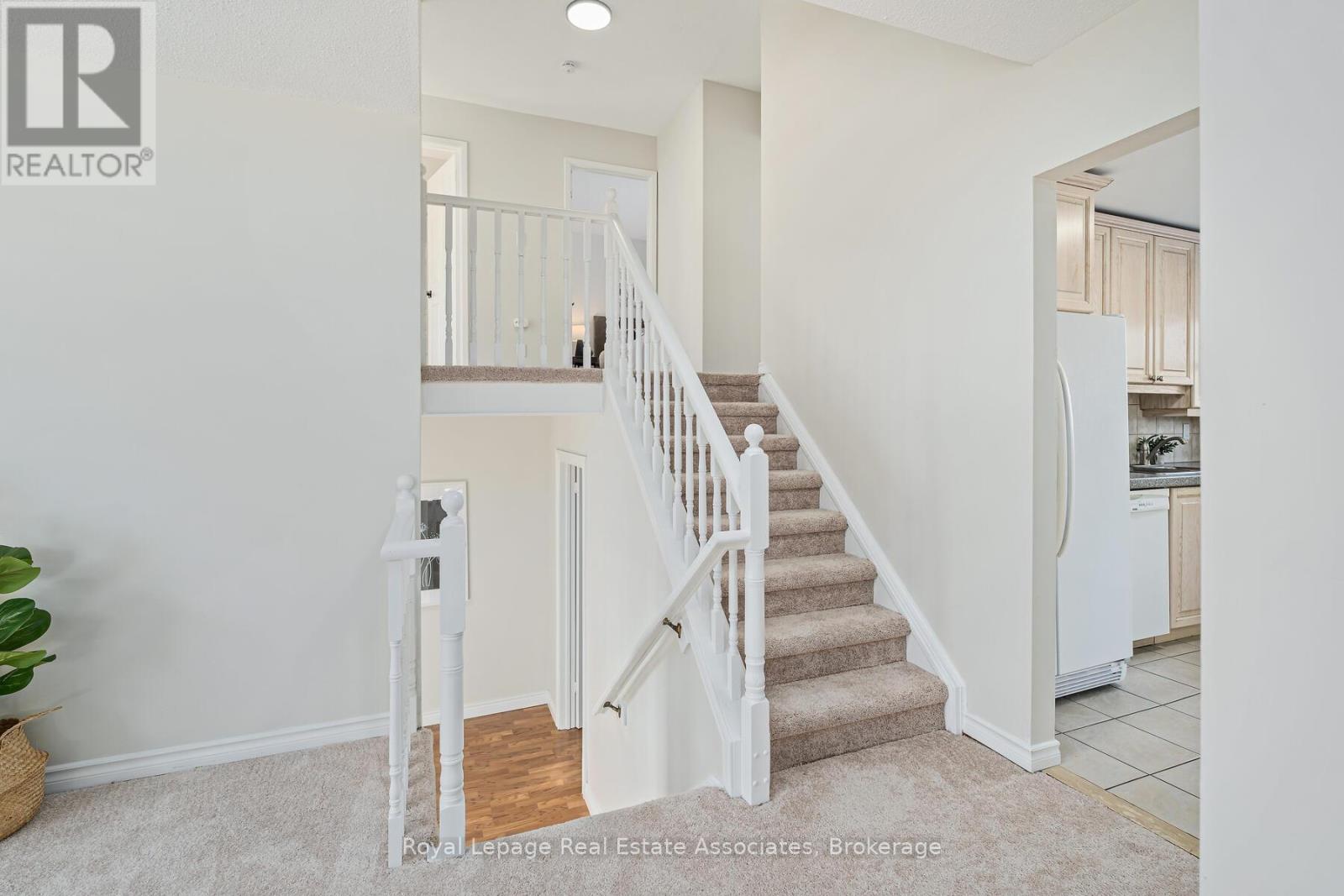 358 Mcnabb Crescent, Milton, Ontario  L9T 3G2 - Photo 20 - W12699370