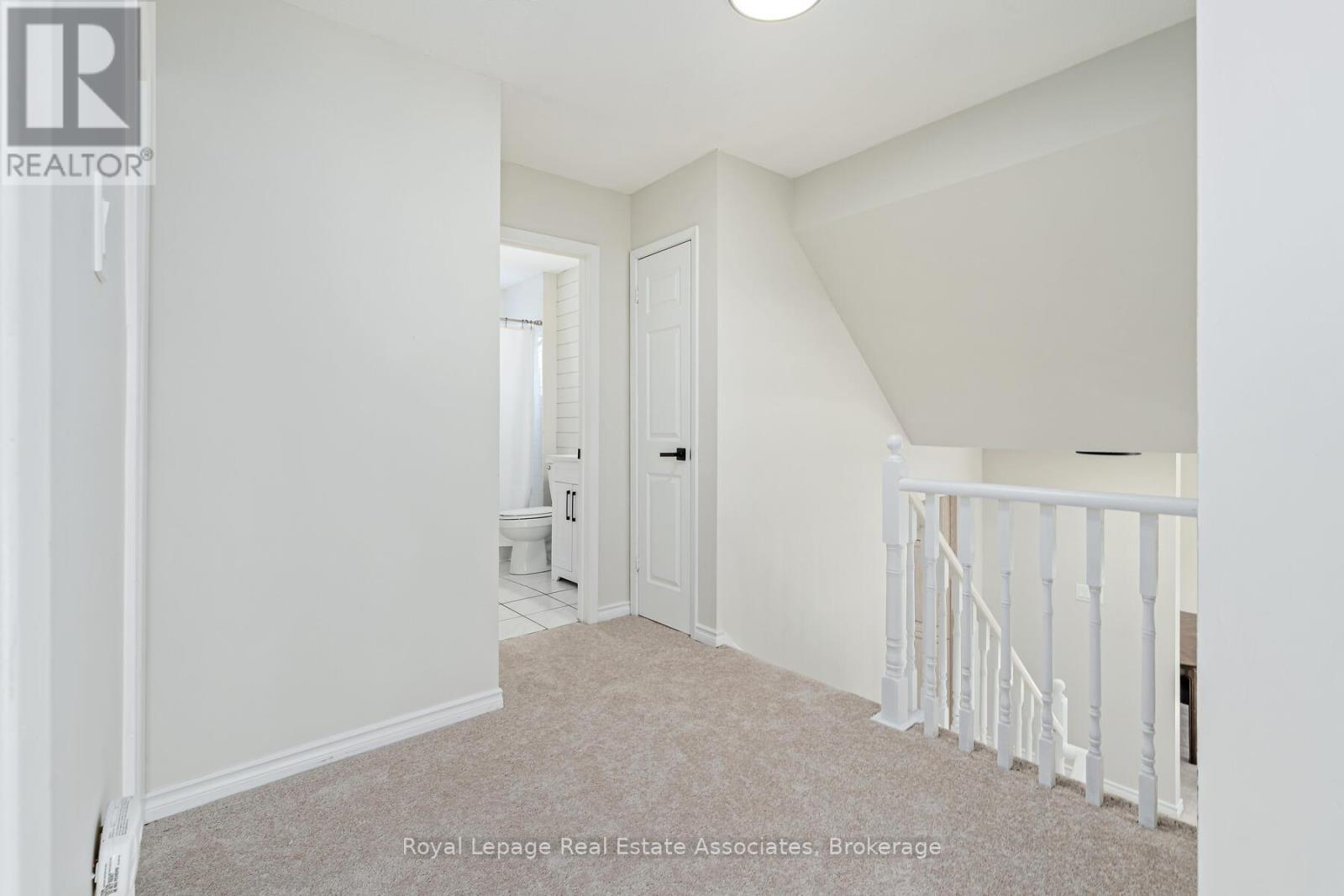 358 Mcnabb Crescent, Milton, Ontario  L9T 3G2 - Photo 21 - W12699370