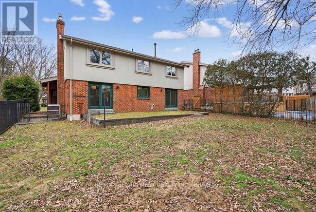 179 Digby Road, Oakville, Ontario  L6J 6A8 - Photo 24 - W12699416