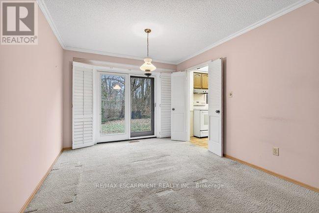 179 Digby Road, Oakville, Ontario  L6J 6A8 - Photo 7 - W12699416