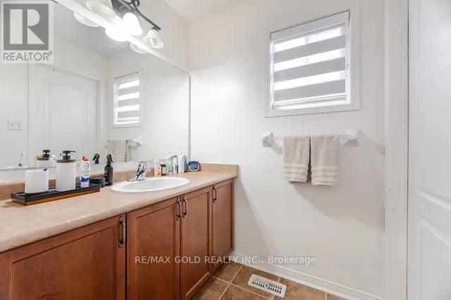 10 Cloverlawn Street, Brampton, Ontario  L7A 3X5 - Photo 34 - W12699420