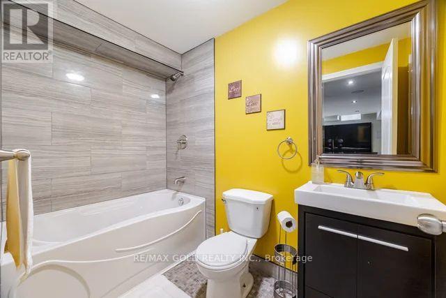 10 Cloverlawn Street, Brampton, Ontario  L7A 3X5 - Photo 43 - W12699420