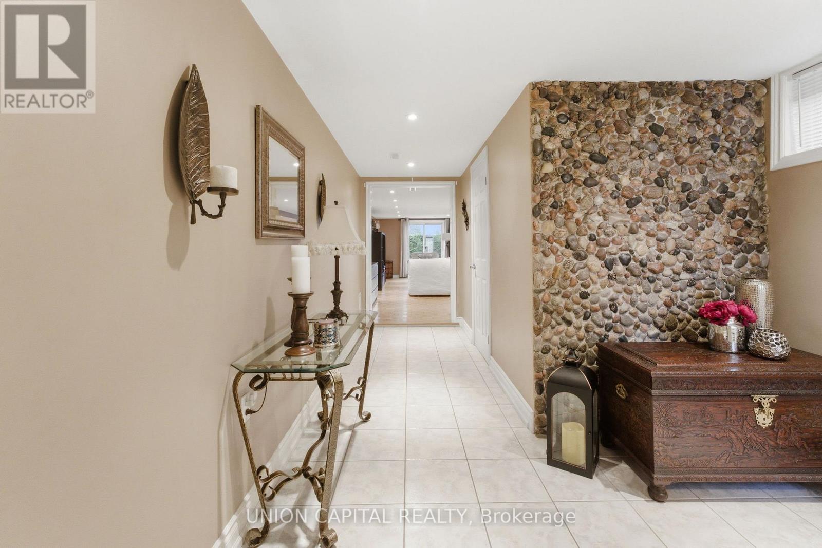 3381 Homark Drive, Mississauga, Ontario  L4Y 2K6 - Photo 32 - W12699422