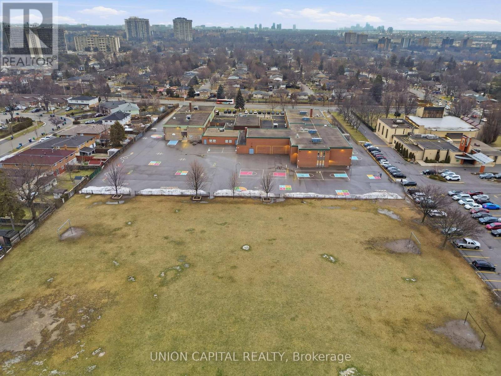 3381 Homark Drive, Mississauga, Ontario  L4Y 2K6 - Photo 44 - W12699422