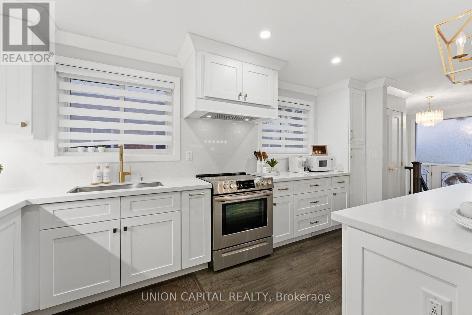 3381 Homark Drive, Mississauga, Ontario  L4Y 2K6 - Photo 8 - W12699422