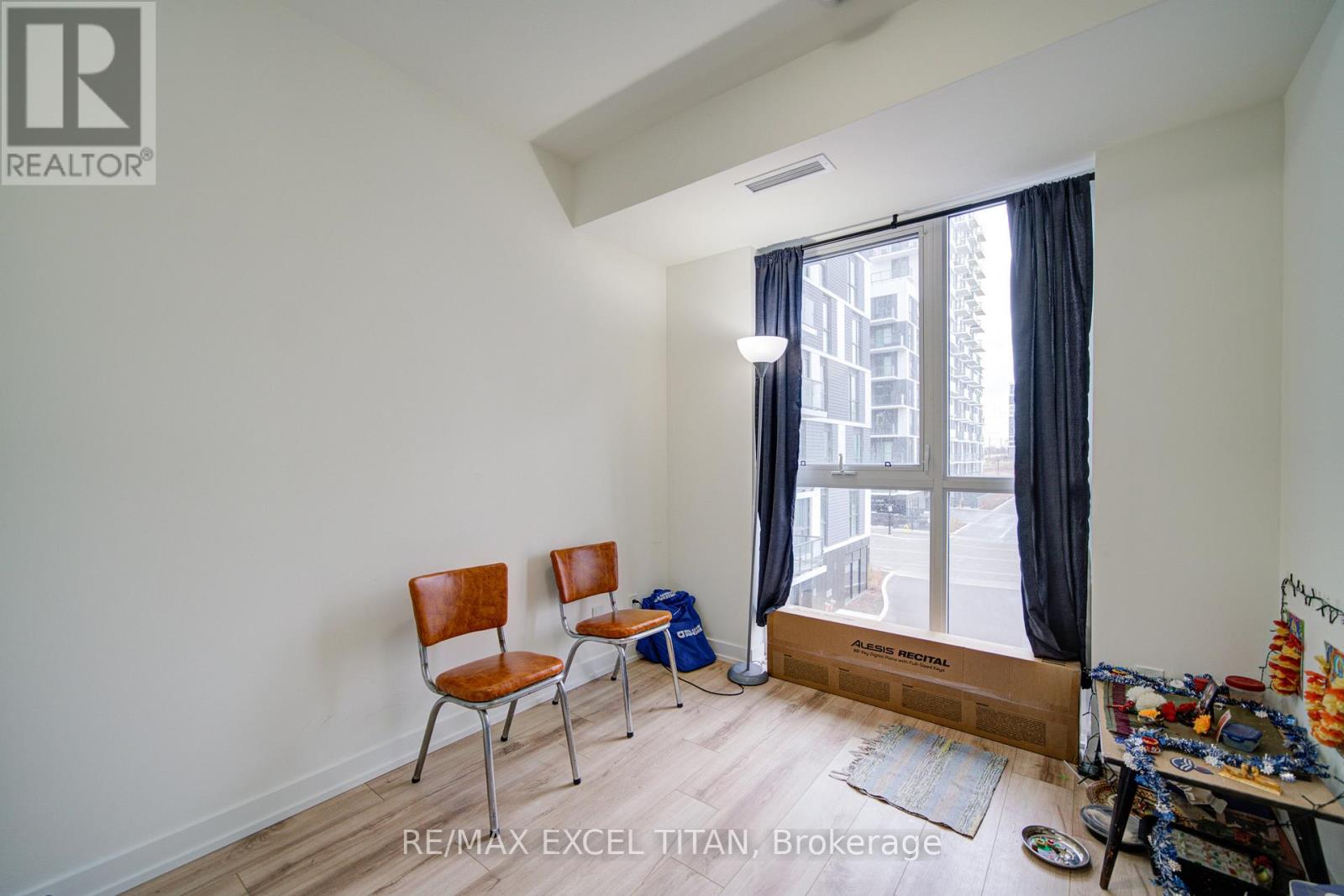 303 - 335 Wheat Boom Drive, Oakville, Ontario  L6H 7C2 - Photo 20 - W12699430