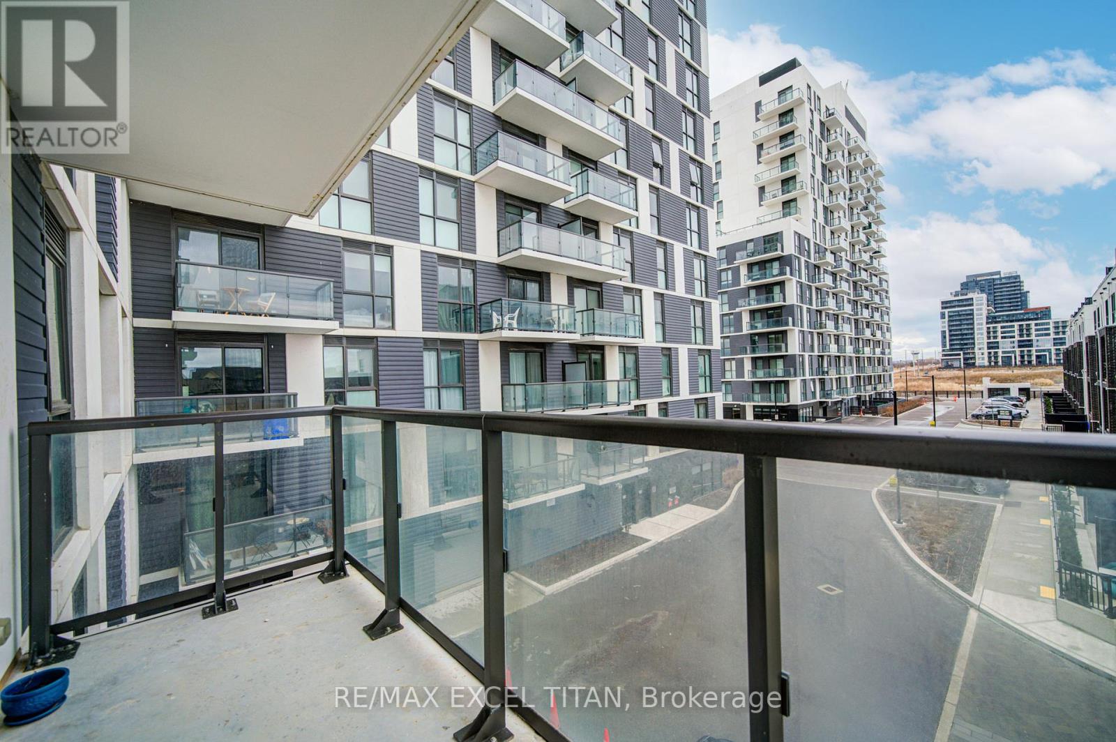 303 - 335 Wheat Boom Drive, Oakville, Ontario  L6H 7C2 - Photo 31 - W12699430