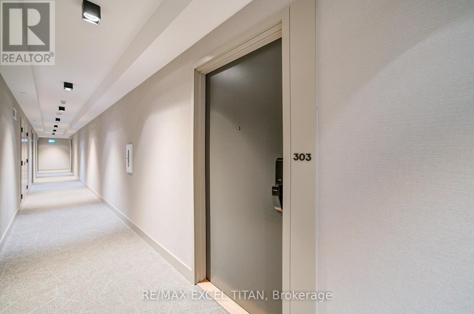 303 - 335 Wheat Boom Drive, Oakville, Ontario  L6H 7C2 - Photo 8 - W12699430