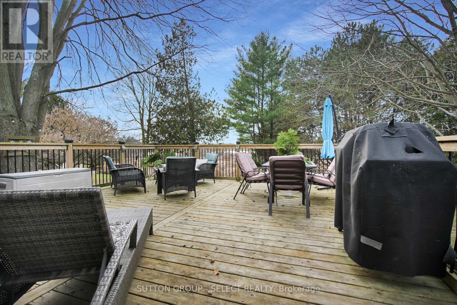 21069 Riverview Drive, Thames Centre, Ontario  N0M 2P0 - Photo 31 - X12577604