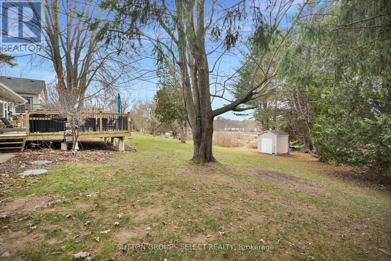 21069 Riverview Drive, Thames Centre, Ontario  N0M 2P0 - Photo 36 - X12577604