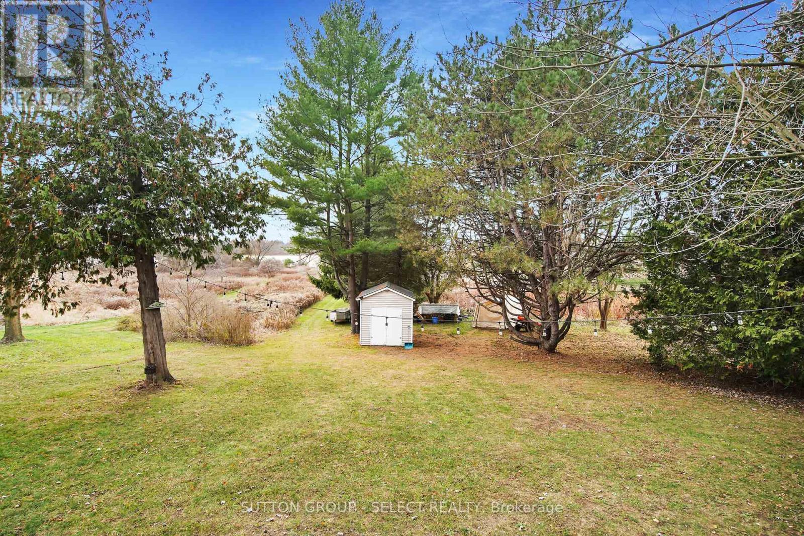 21069 Riverview Drive, Thames Centre, Ontario  N0M 2P0 - Photo 35 - X12577604