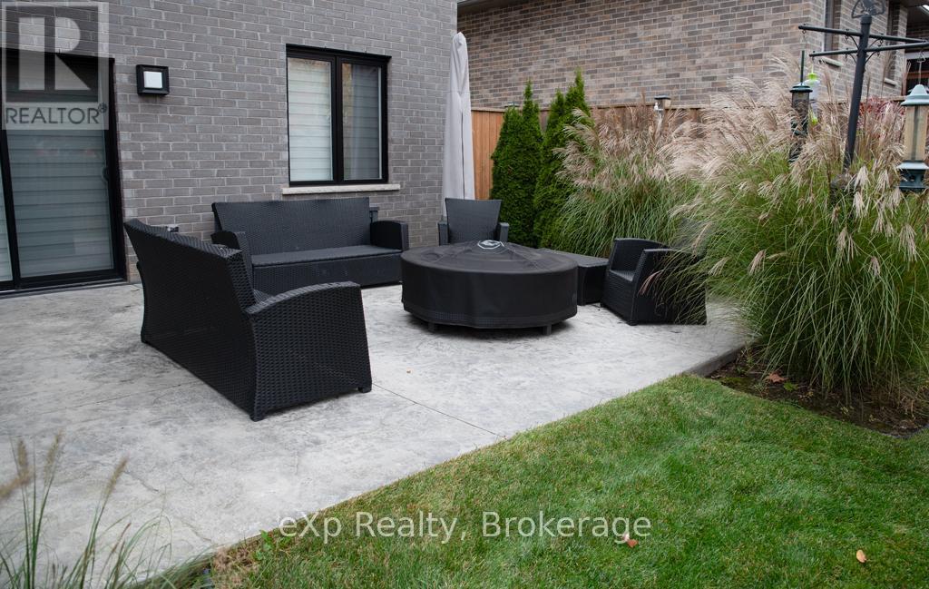 209 Boot Hill Road, Woodstock, Ontario  N4S 0B8 - Photo 41 - X12699446