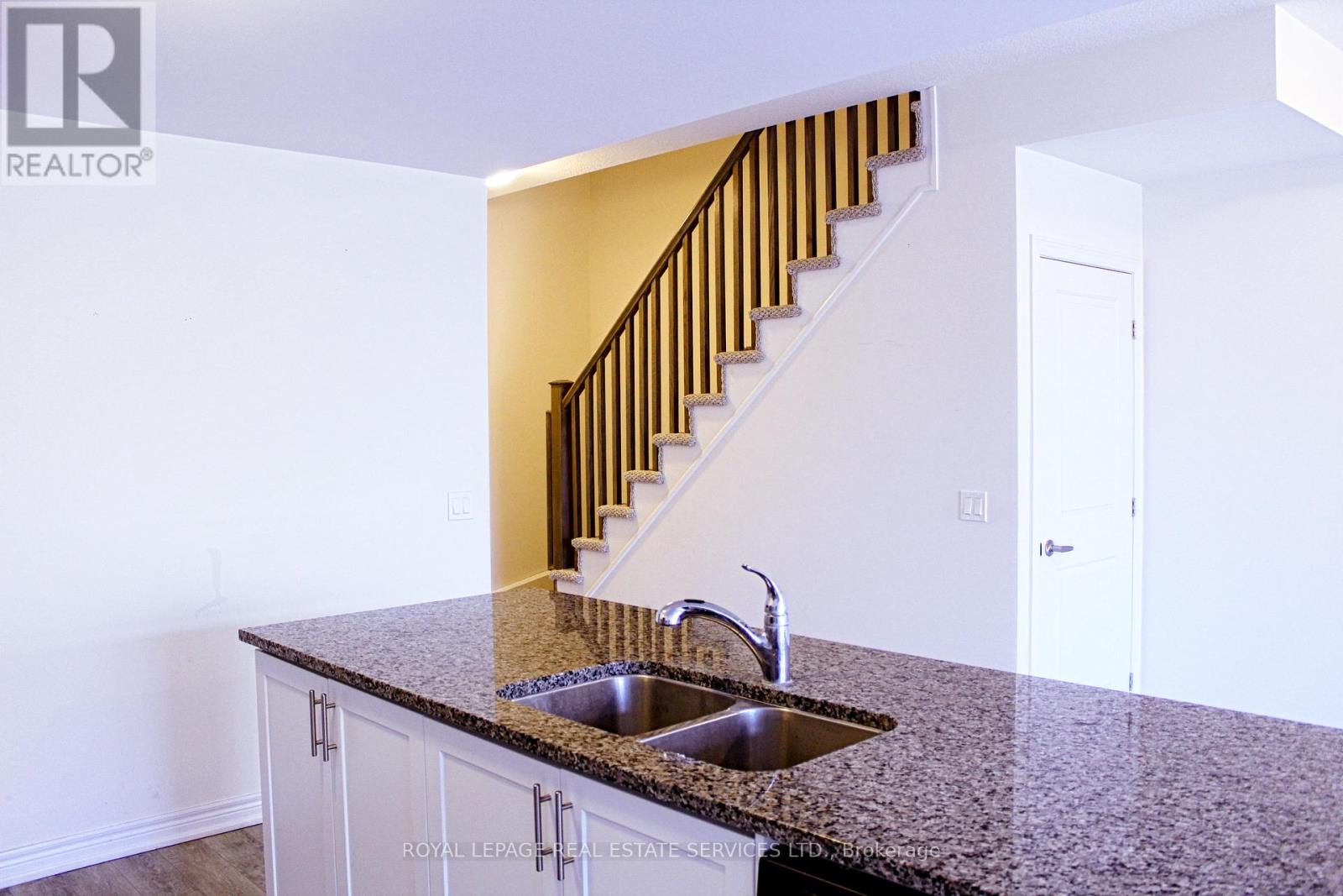 40 - 77 Diana Avenue, Brantford, Ontario  N3T 0R6 - Photo 10 - X12699326