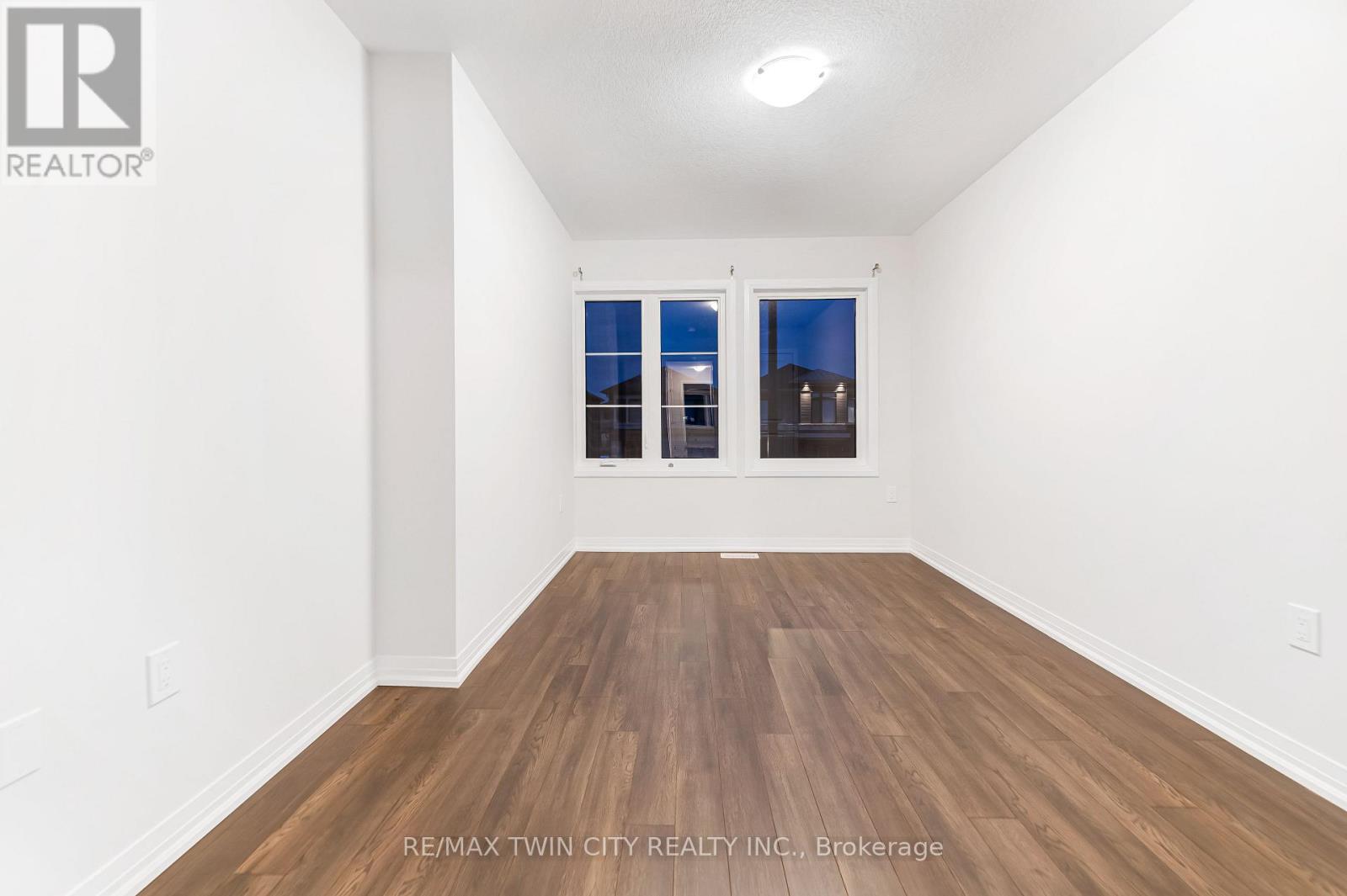 29 Blacklock Street, Cambridge, Ontario  N1S 0E2 - Photo 19 - X12699330