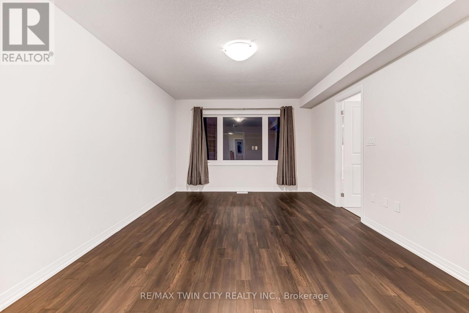 29 Blacklock Street, Cambridge, Ontario  N1S 0E2 - Photo 24 - X12699330