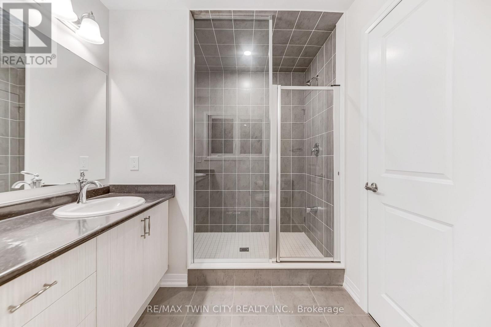 29 Blacklock Street, Cambridge, Ontario  N1S 0E2 - Photo 29 - X12699330