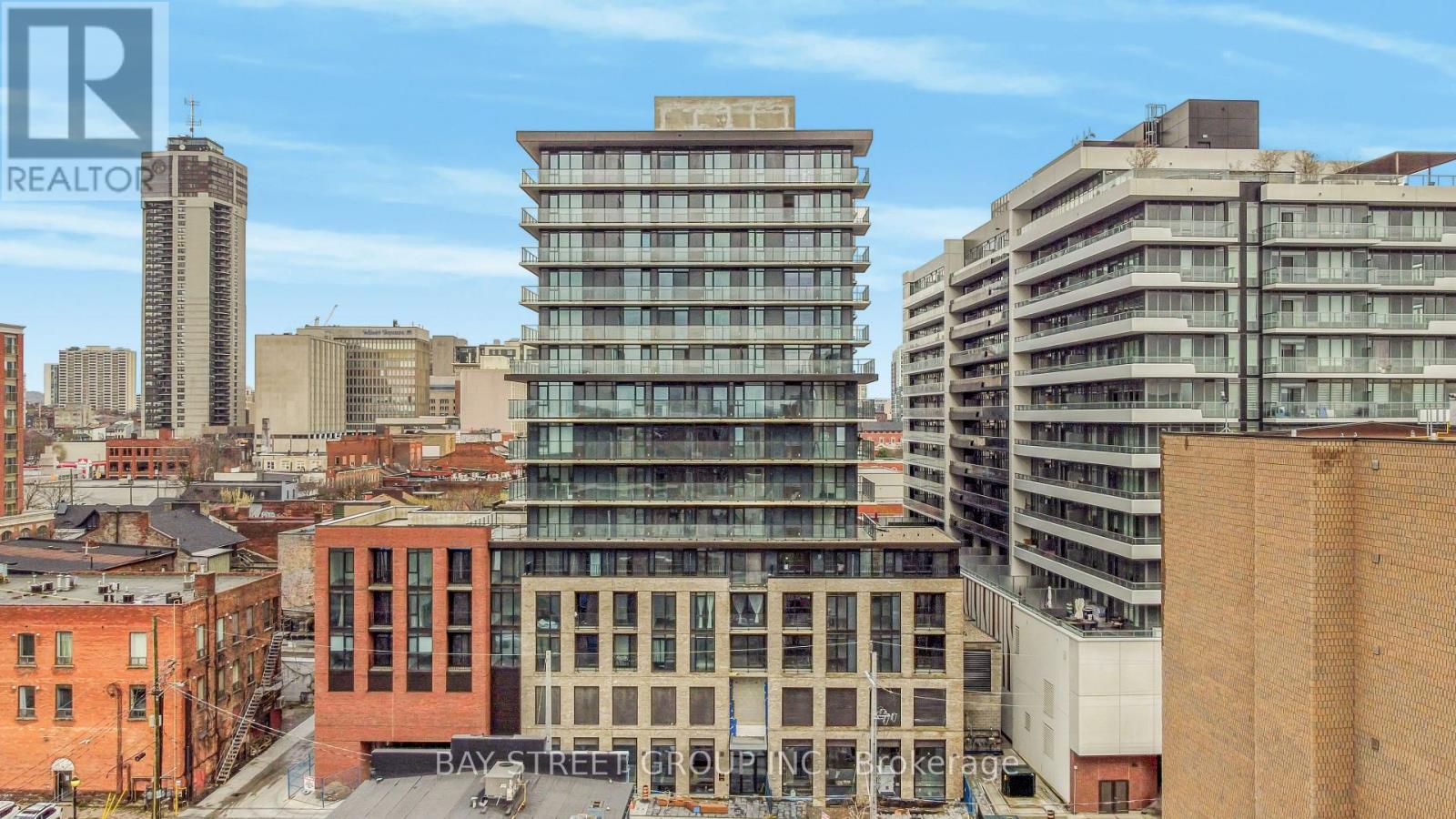 826 - 1 Jarvis Street E, Hamilton, Ontario  L8R 3J2 - Photo 1 - X12699366