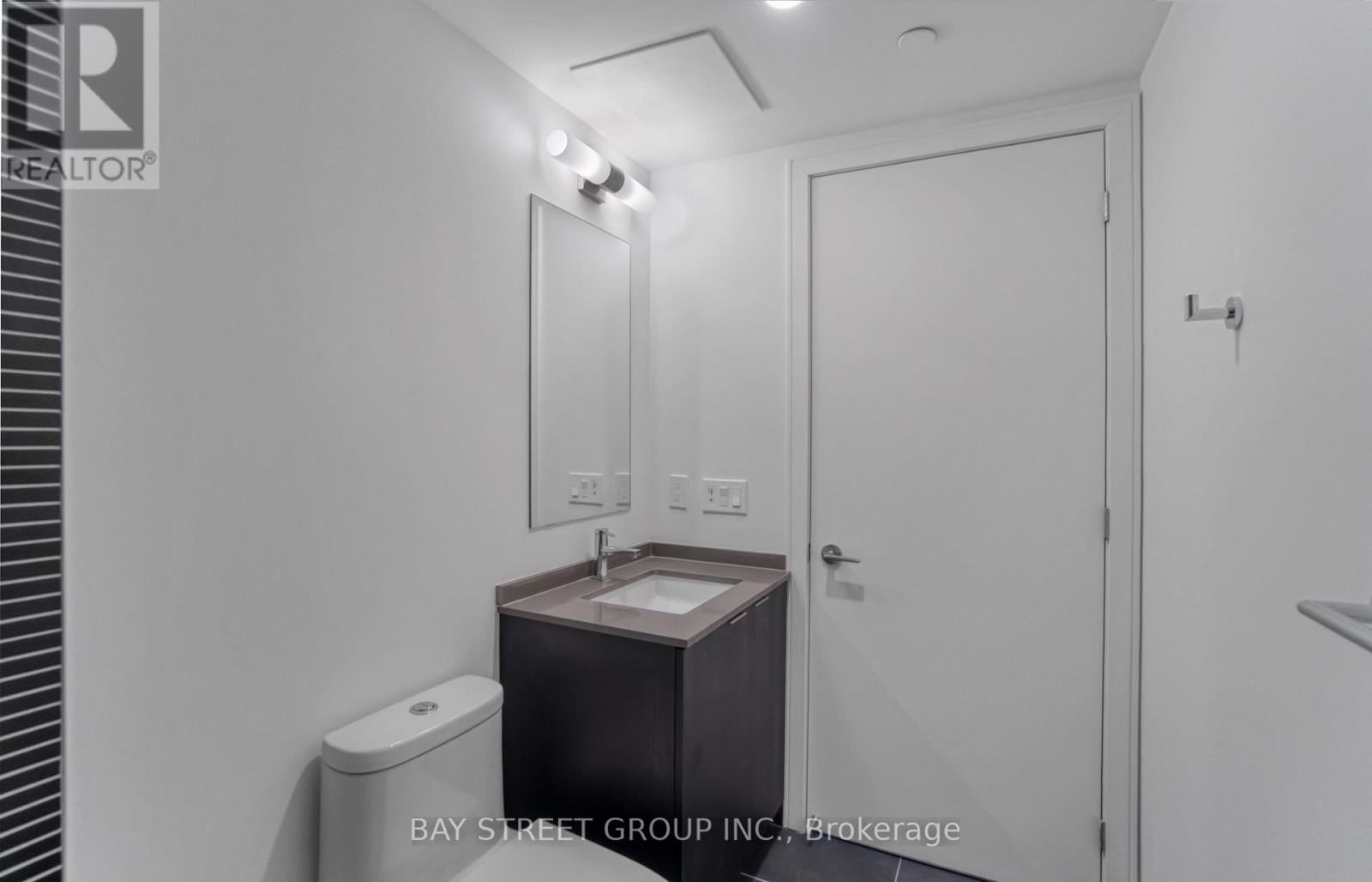 826 - 1 Jarvis Street E, Hamilton, Ontario  L8R 3J2 - Photo 22 - X12699366