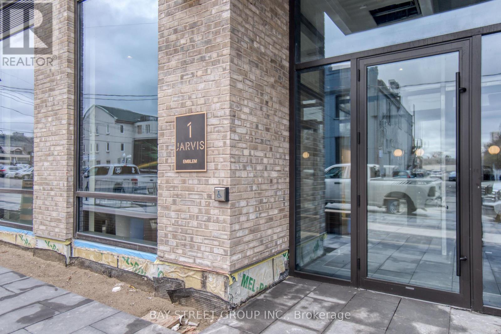 826 - 1 Jarvis Street E, Hamilton, Ontario  L8R 3J2 - Photo 3 - X12699366