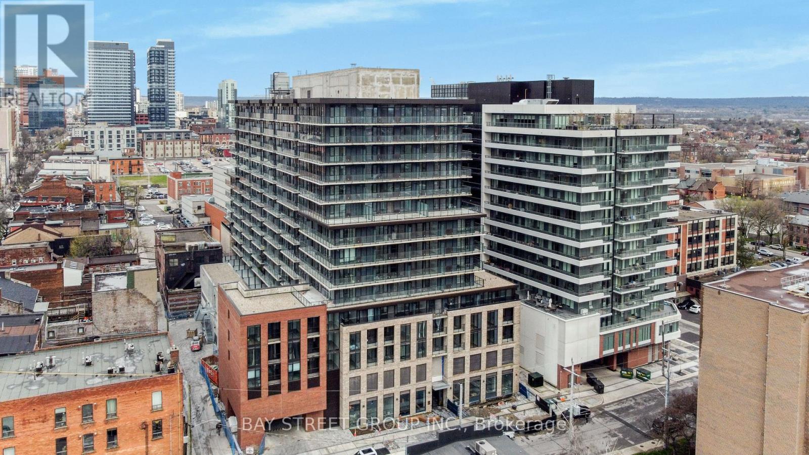 826 - 1 Jarvis Street E, Hamilton, Ontario  L8R 3J2 - Photo 4 - X12699366