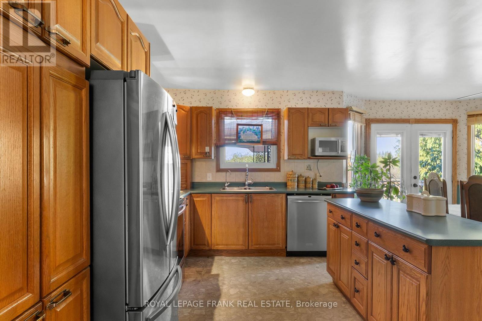 2269 Thurstonia Road, Kawartha Lakes (Verulam), Ontario  K0M 1L0 - Photo 7 - X12699608