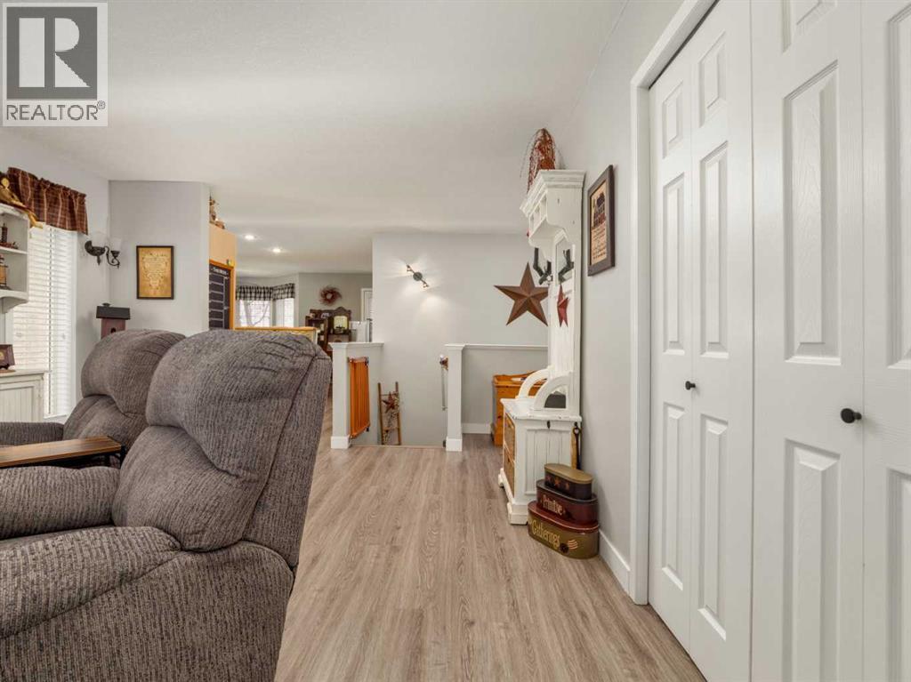 89 Stafford Boulevard N, Lethbridge, Alberta  T1H 6H3 - Photo 5 - A2277294