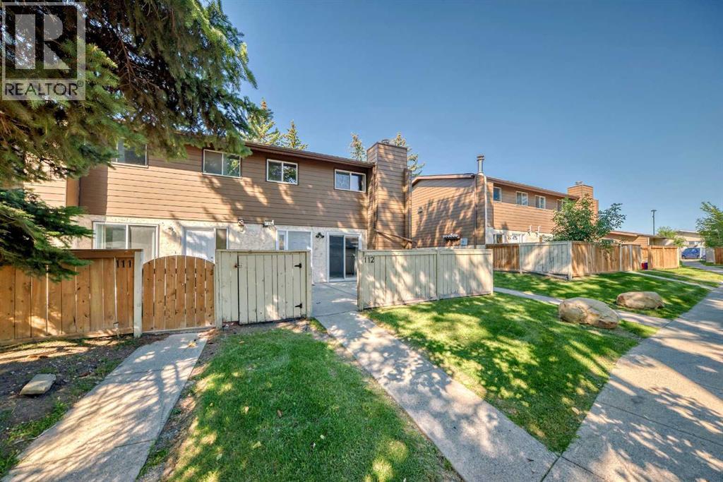 112, 5404 10 Avenue Se, Calgary, Alberta  T2A 5G4 - Photo 1 - A2262145