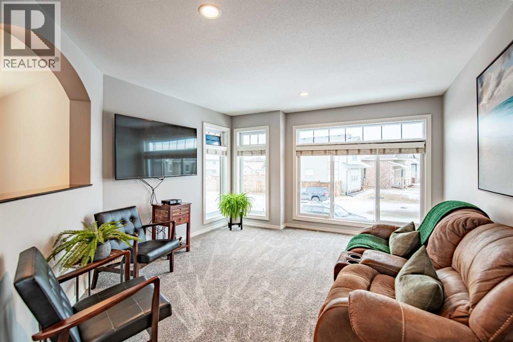 73 Bowman Circle, Sylvan Lake, Alberta  T4S 0H9 - Photo 3 - A2274832