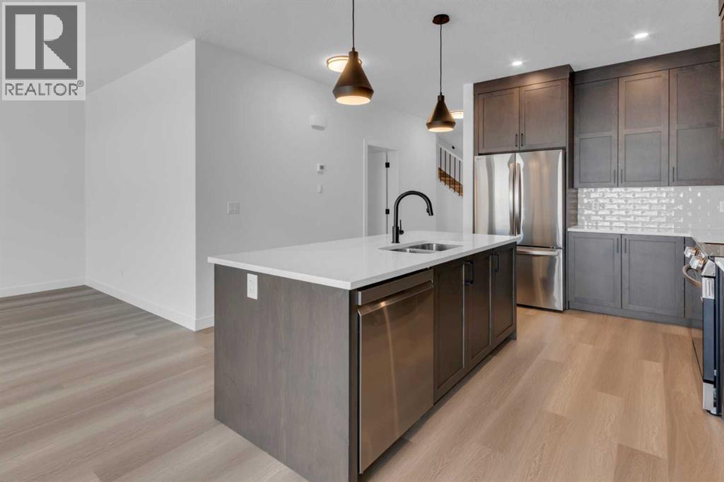 1325 South Point Parade Sw, Airdrie, Alberta  T4B 0Y7 - Photo 8 - A2272948