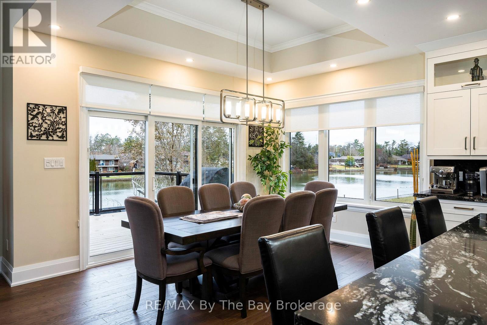 18 Edgewater Road, Wasaga Beach, Ontario  L9Z 2W3 - Photo 17 - S12699728