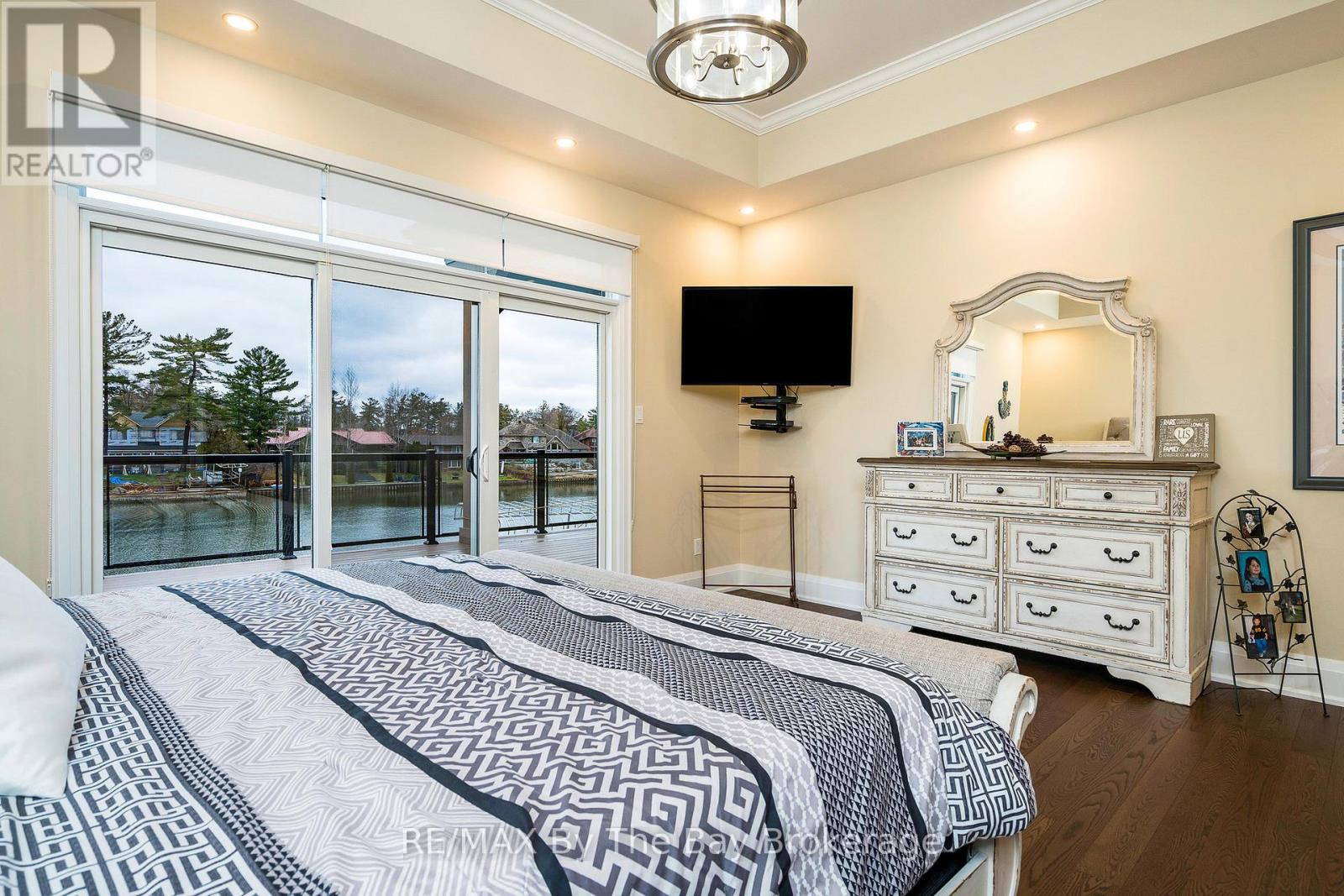 18 Edgewater Road, Wasaga Beach, Ontario  L9Z 2W3 - Photo 20 - S12699728