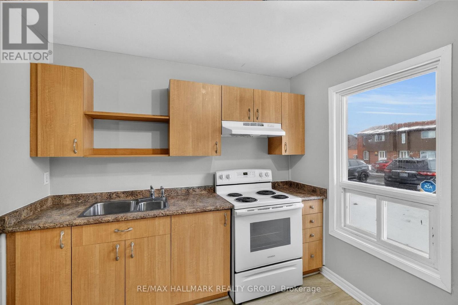 3219 Stockton Drive, Ottawa, Ontario  K1T 1S3 - Photo 18 - X12699594