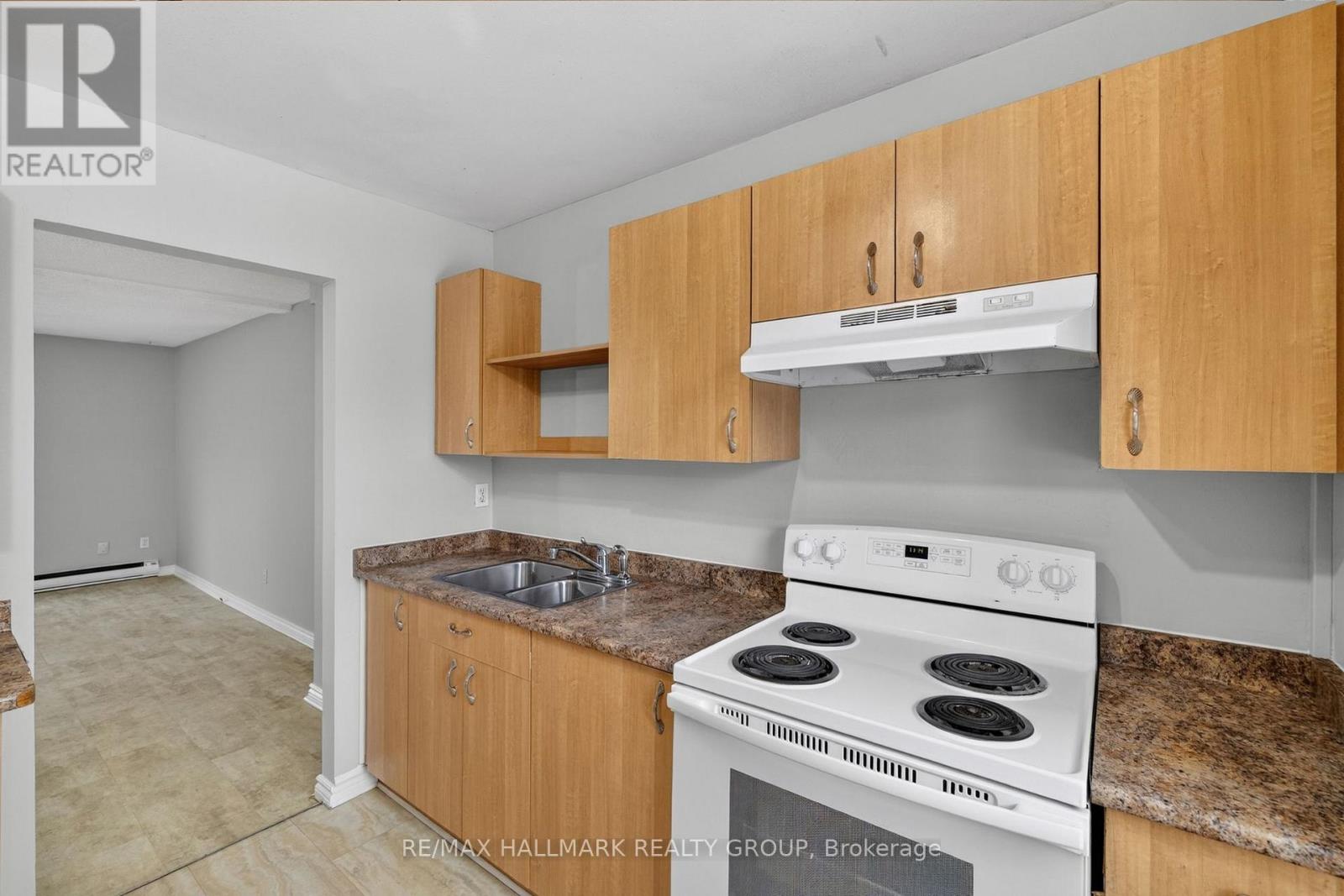 3219 Stockton Drive, Ottawa, Ontario  K1T 1S3 - Photo 21 - X12699594