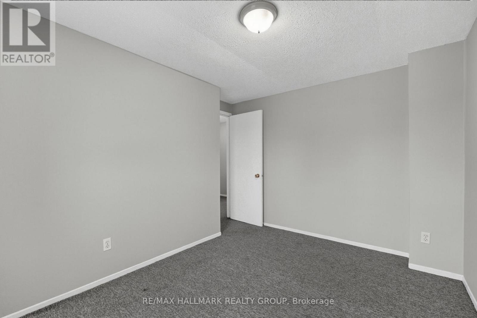 3219 Stockton Drive, Ottawa, Ontario  K1T 1S3 - Photo 32 - X12699594