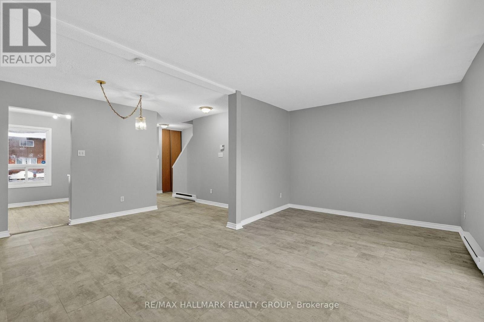 3219 Stockton Drive, Ottawa, Ontario  K1T 1S3 - Photo 9 - X12699594