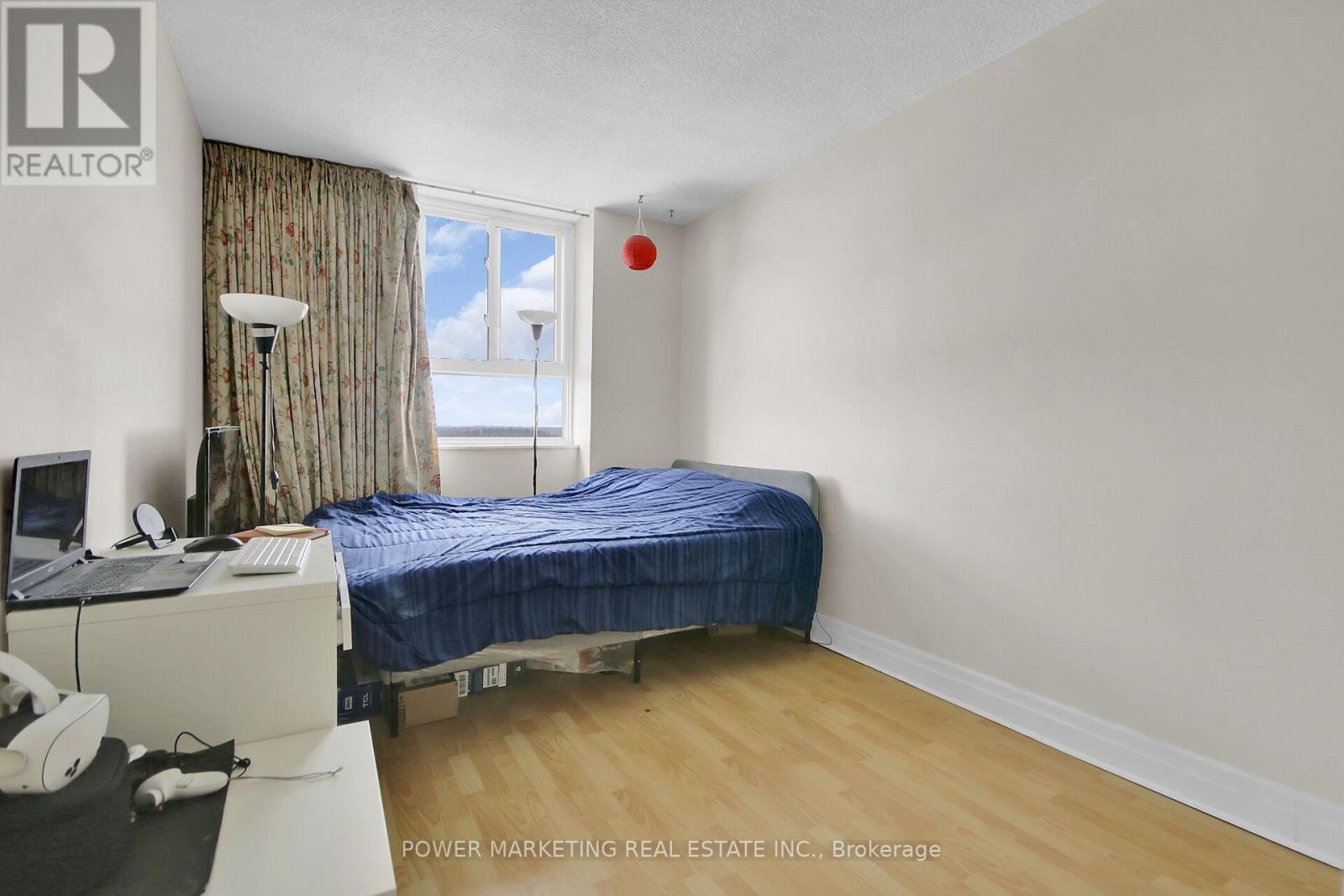 1116 - 2020 Jasmine Crescent, Ottawa, Ontario  K1J 8K5 - Photo 23 - X12699664