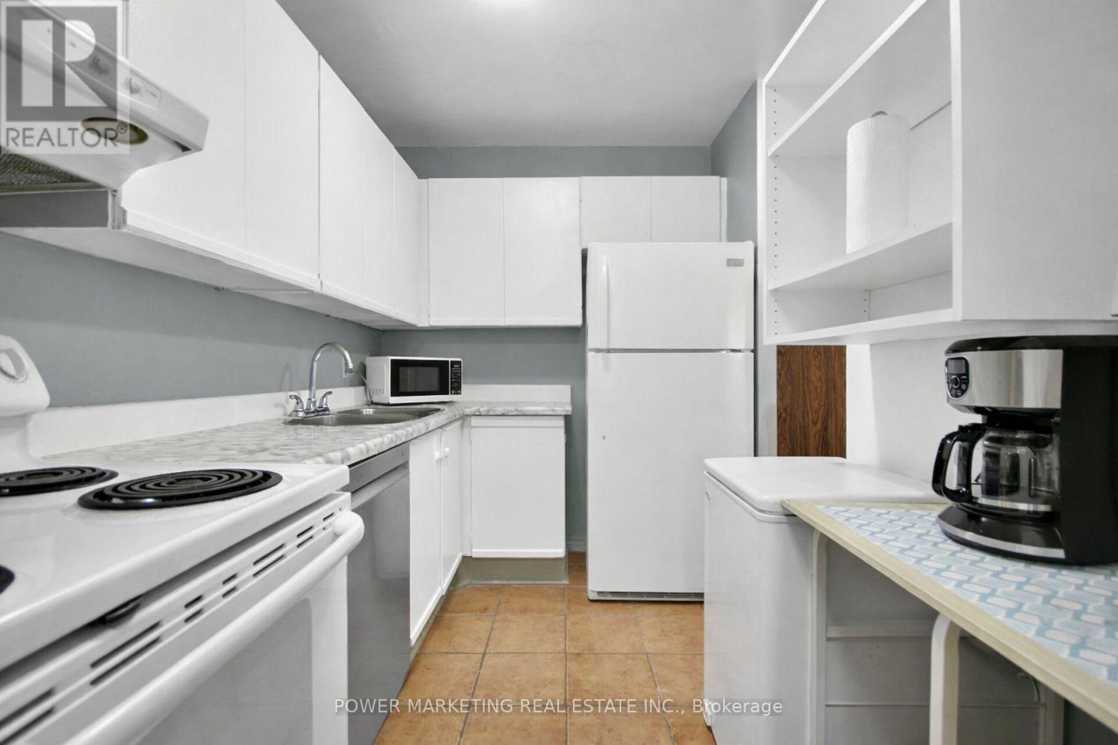 1116 - 2020 Jasmine Crescent, Ottawa, Ontario  K1J 8K5 - Photo 7 - X12699664