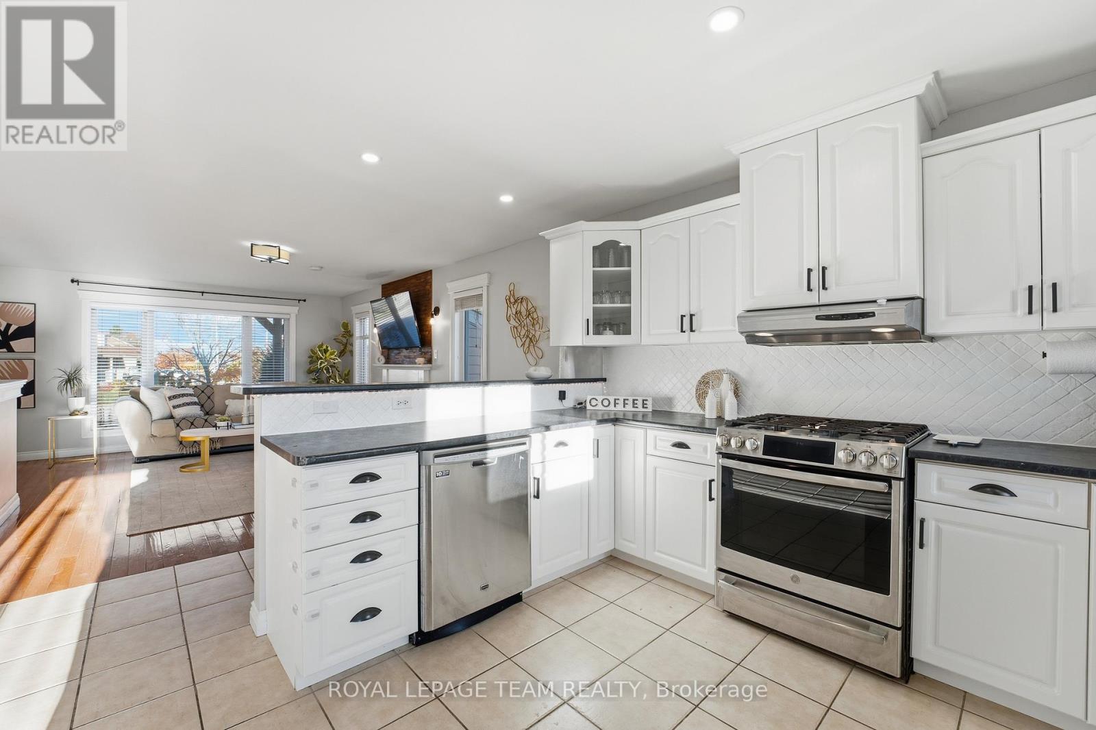 116 Mclachlin Street S, Arnprior, Ontario  K7S 3Y5 - Photo 20 - X12699672